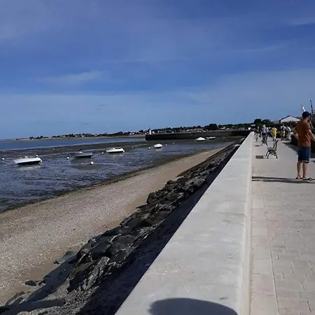 Bed & Breakfast Ocean Campagne Liberte Aigrefeuille-d'Aunis
